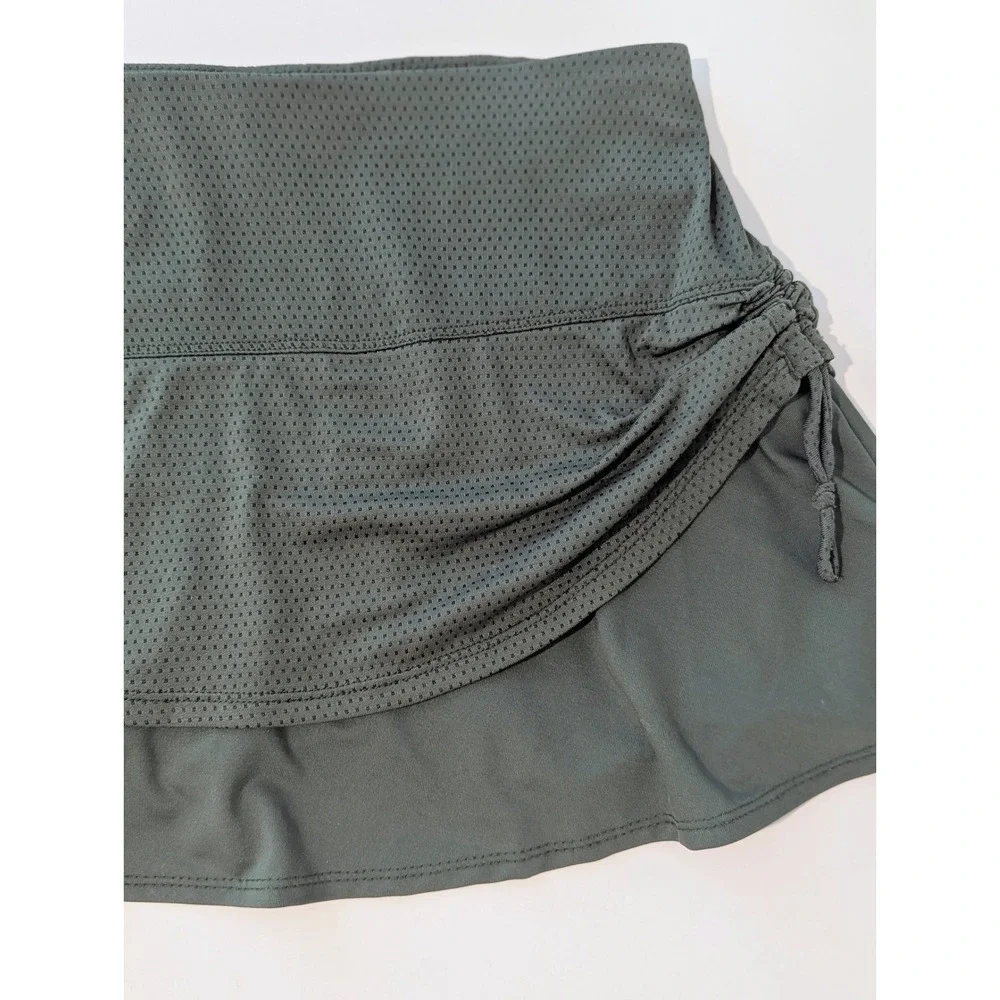 Lucky In Love Womens Medium Army Green Mesh Tiered Ruched Athletic Tennis Skort